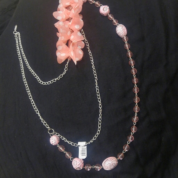Statement Beads & Bows Necklace - Picture 3 of 3